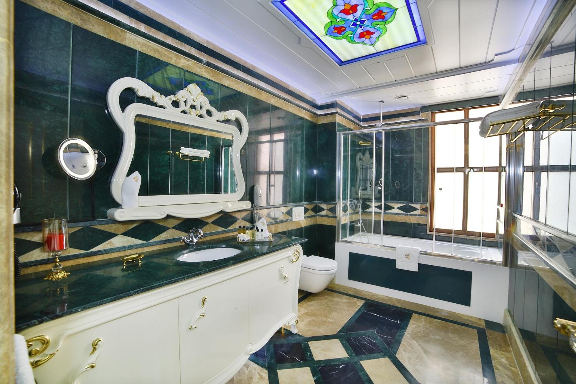 Seven Hills Palace & Hotel Istanbul